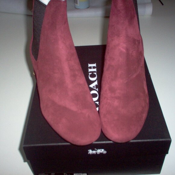 Coach TIA Suede booties - Picture 1 of 7